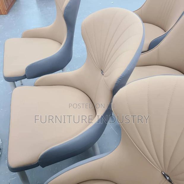 Luxurious Dining Chair