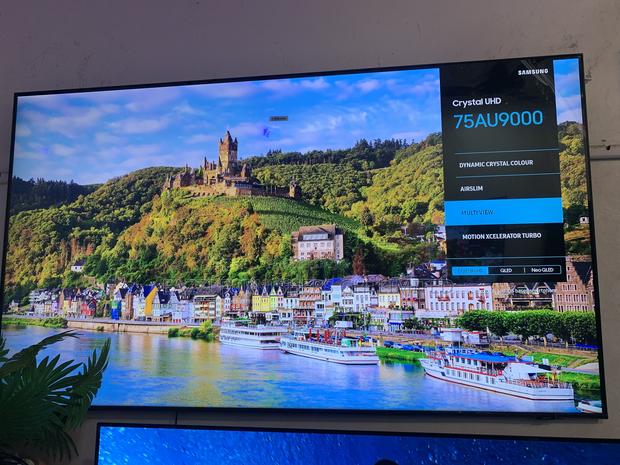 Series 9 Samsung Au9000 Smart 75 Inche HDR Uhd 120 Hz Tv 2.1 Hmdi photo 2