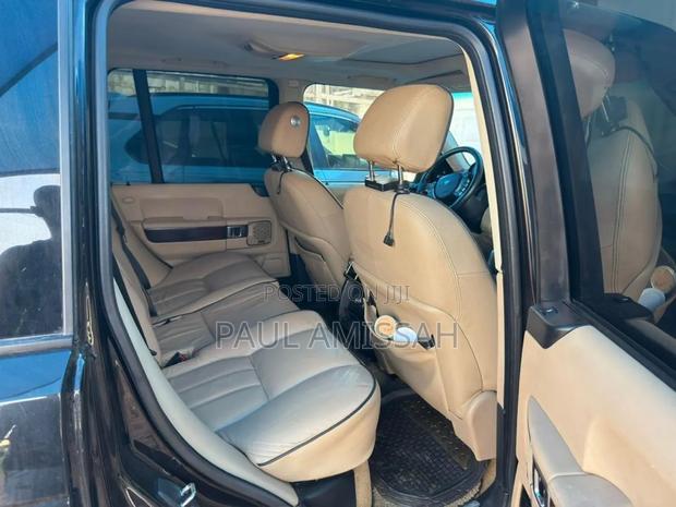 Land Rover Range Rover HSE 2010 Black photo 11