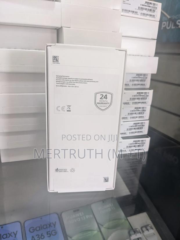 New Samsung Galaxy A17 128 GB Black photo 2