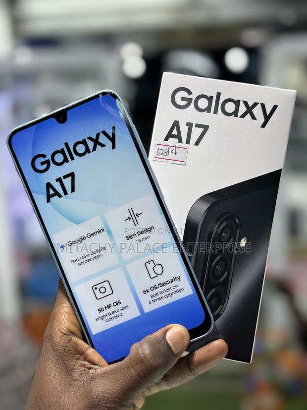 New Samsung Galaxy A17 128 GB Blue photo 4