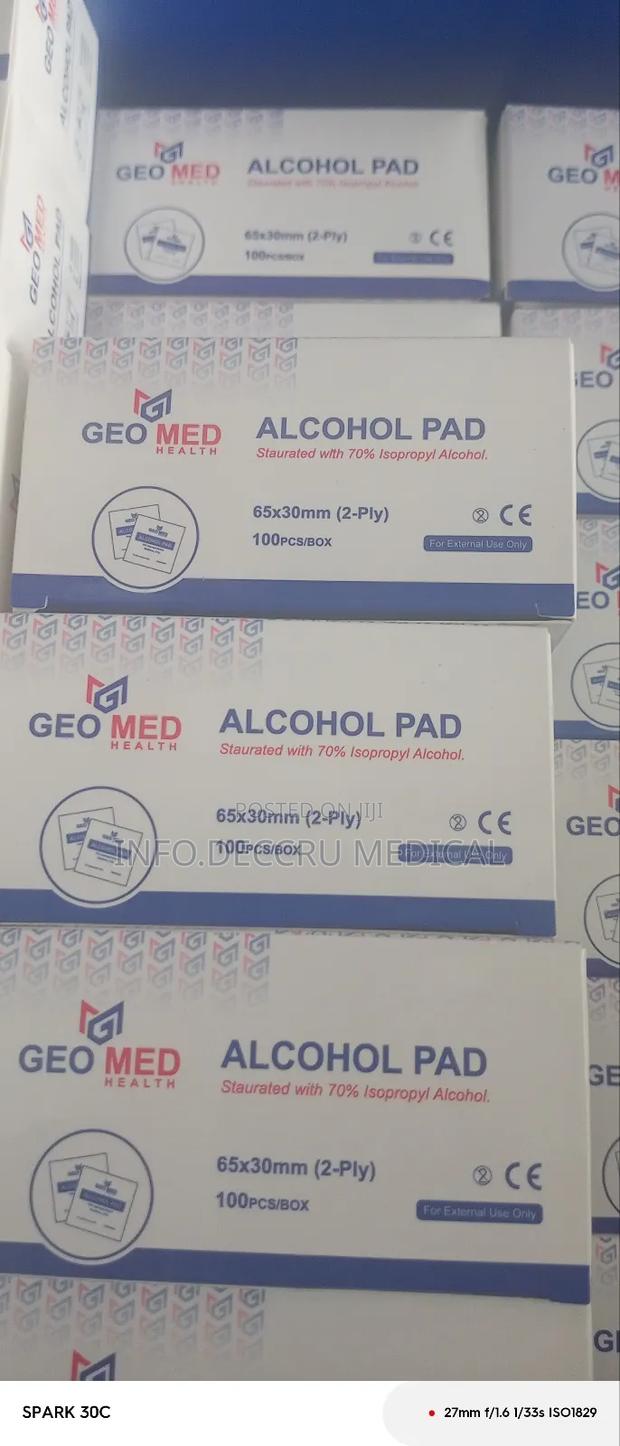 Alcohol Pad · Photo 2