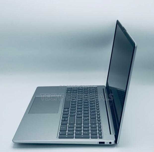 New Laptop HP 15 8GB Intel Core I5 SSD 512GB photo 2