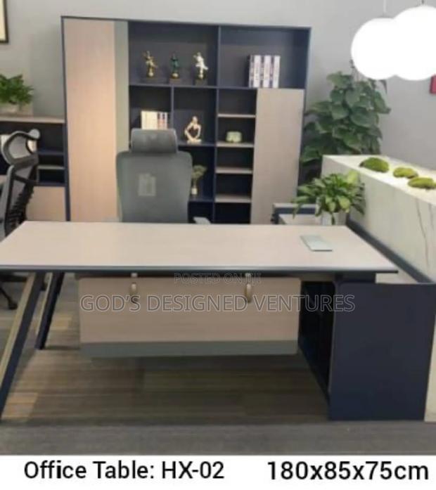 Classic L Shape Office Table · Photo 2