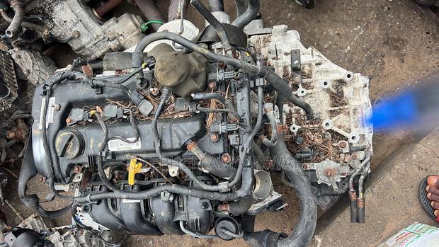 Hyundai Elantra 12-16 Engine and Gearbox Complete