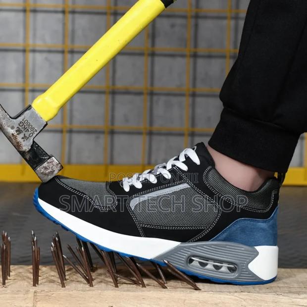 Sports Design Safety Shoe With Steel Toe, Anti Slip, Anti Smash.Kevlar
