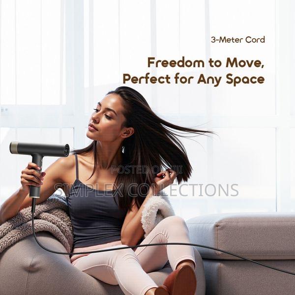 Oraimo Swift Dry High-Speed Motor Hair Dryer photo 2