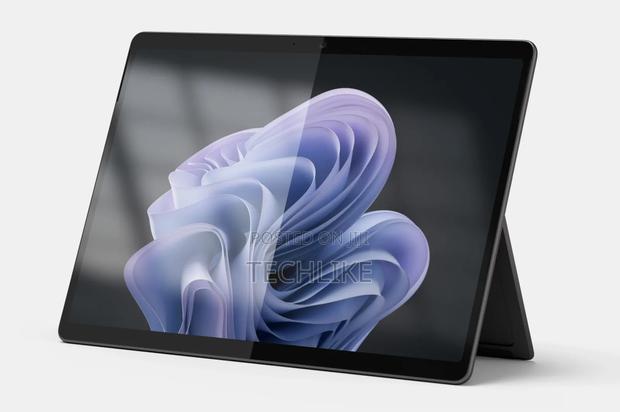 New Laptop Microsoft Surface Pro 10 16GB Intel Core Ultra 7 SSD 256GB