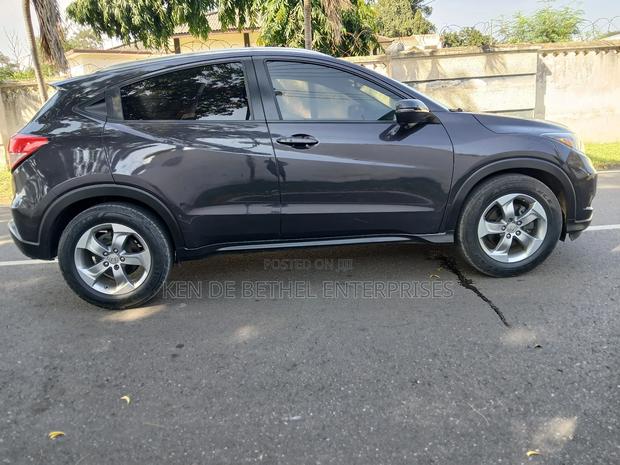 Honda HR-V EX-L w/Navigation AWD 2017 Brown photo 3