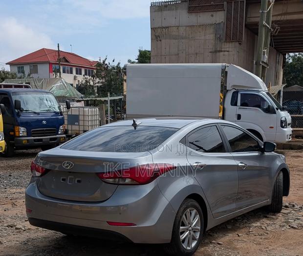 Hyundai Avante 2014 Gray photo 10