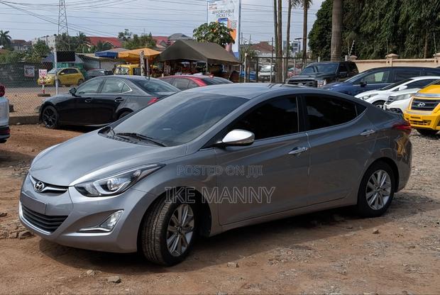 Hyundai Avante 2014 Gray photo 14