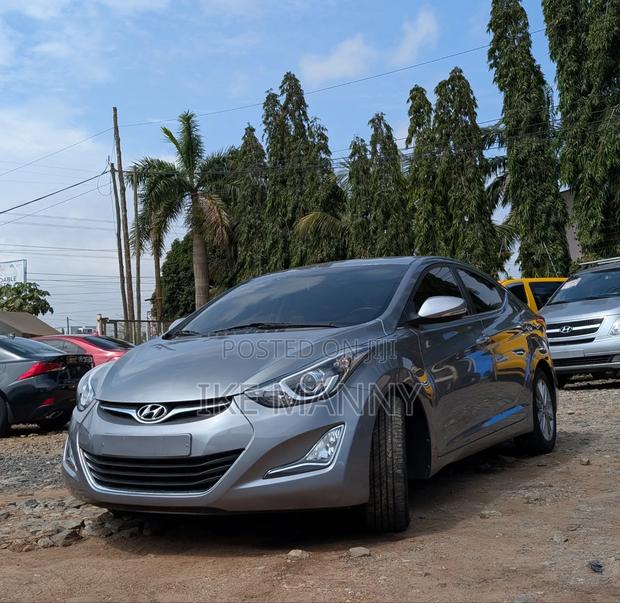 Hyundai Avante 2014 Gray photo 16