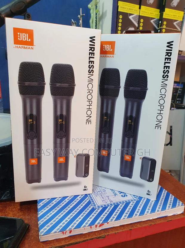 JBL Wireless Microphone Professional