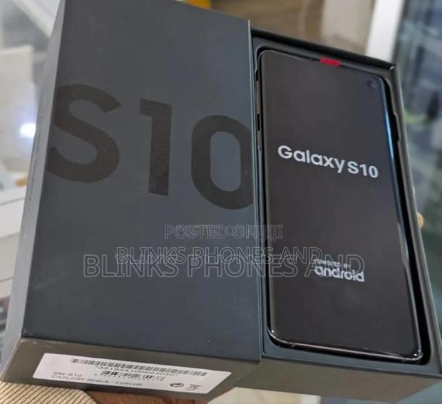 New Samsung Galaxy S10 128 GB Black · Photo 2