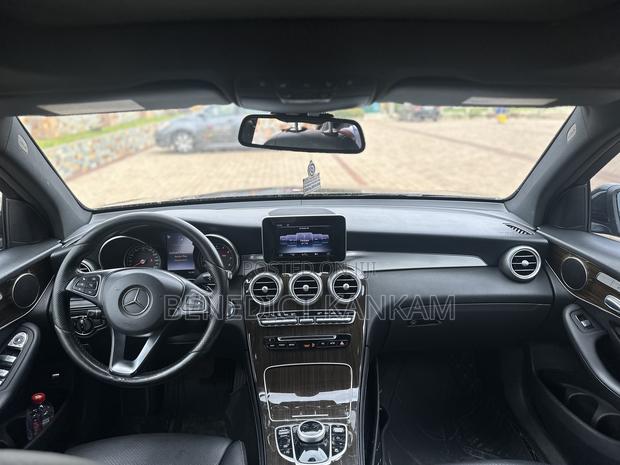 Mercedes-Benz GLC-Class 2017 Black