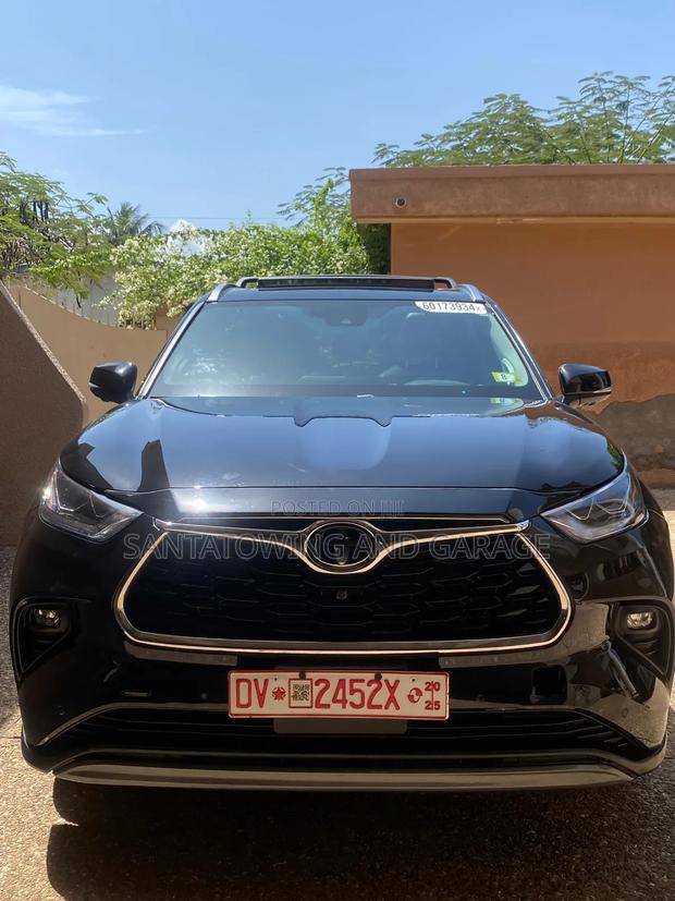 Toyota Highlander Platinum AWD 2023 Black