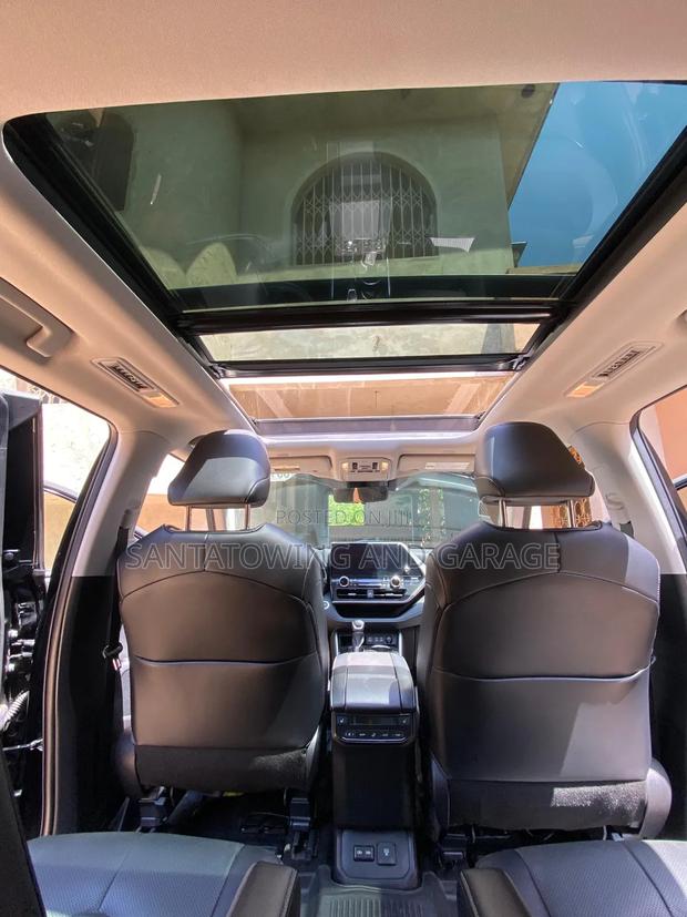 Toyota Highlander Platinum AWD 2023 Black