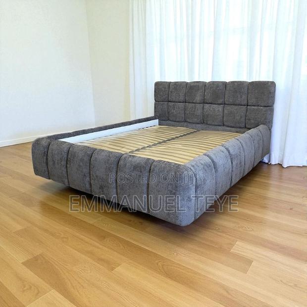 Quality Queen Size Bed Stand · Photo 3