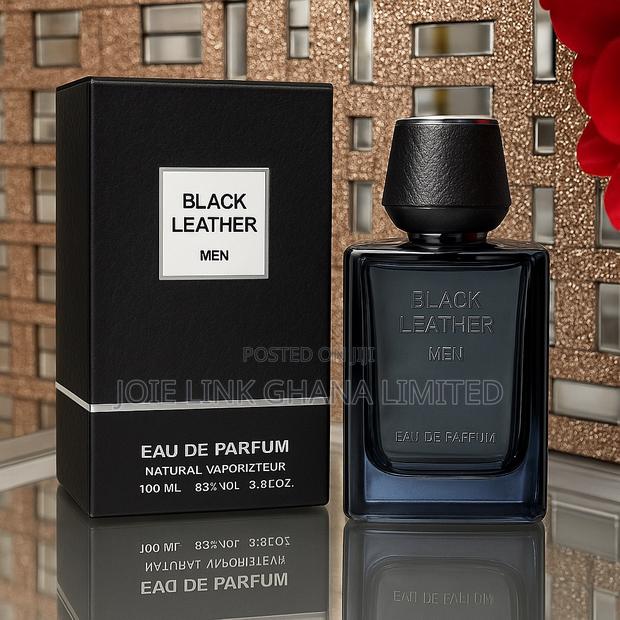 Black Leather Perfume · Photo 2