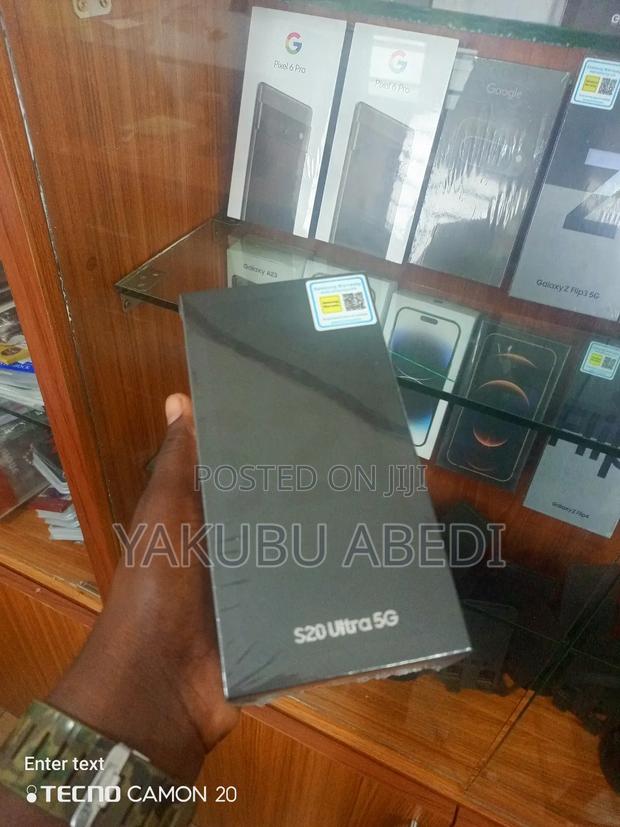New Samsung Galaxy S20 Ultra 128 GB Black · Photo 1