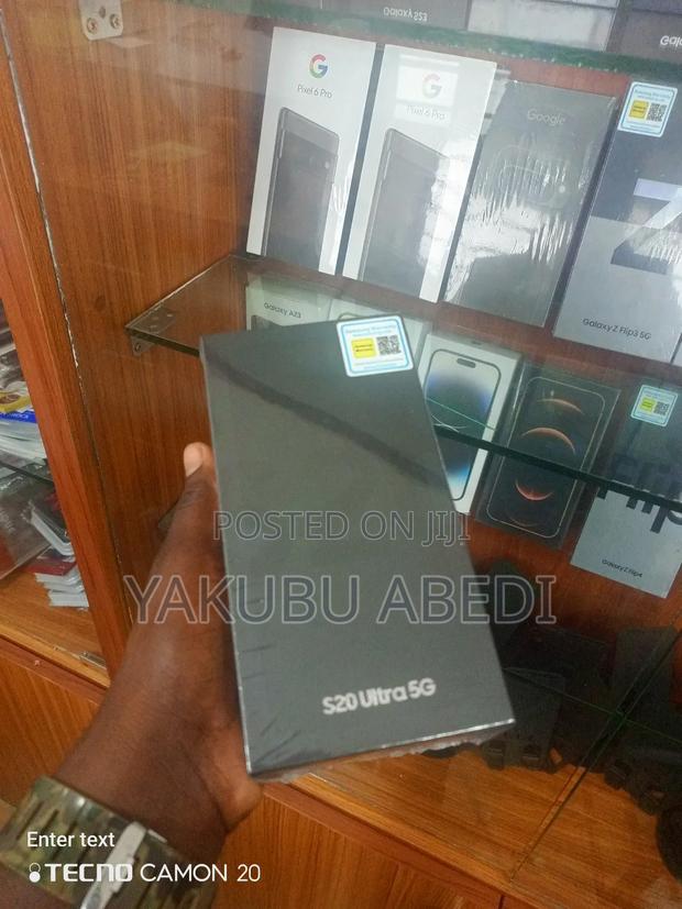 New Samsung Galaxy S20 Ultra 128 GB Black · Photo 2