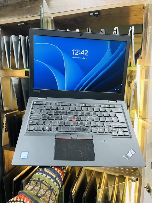 Laptop Lenovo ThinkPad L380 8GB Intel Core I5 SSHD (Hybrid) 256GB
