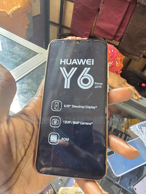 Huawei Y6 Prime 32 GB Orange · Photo 1