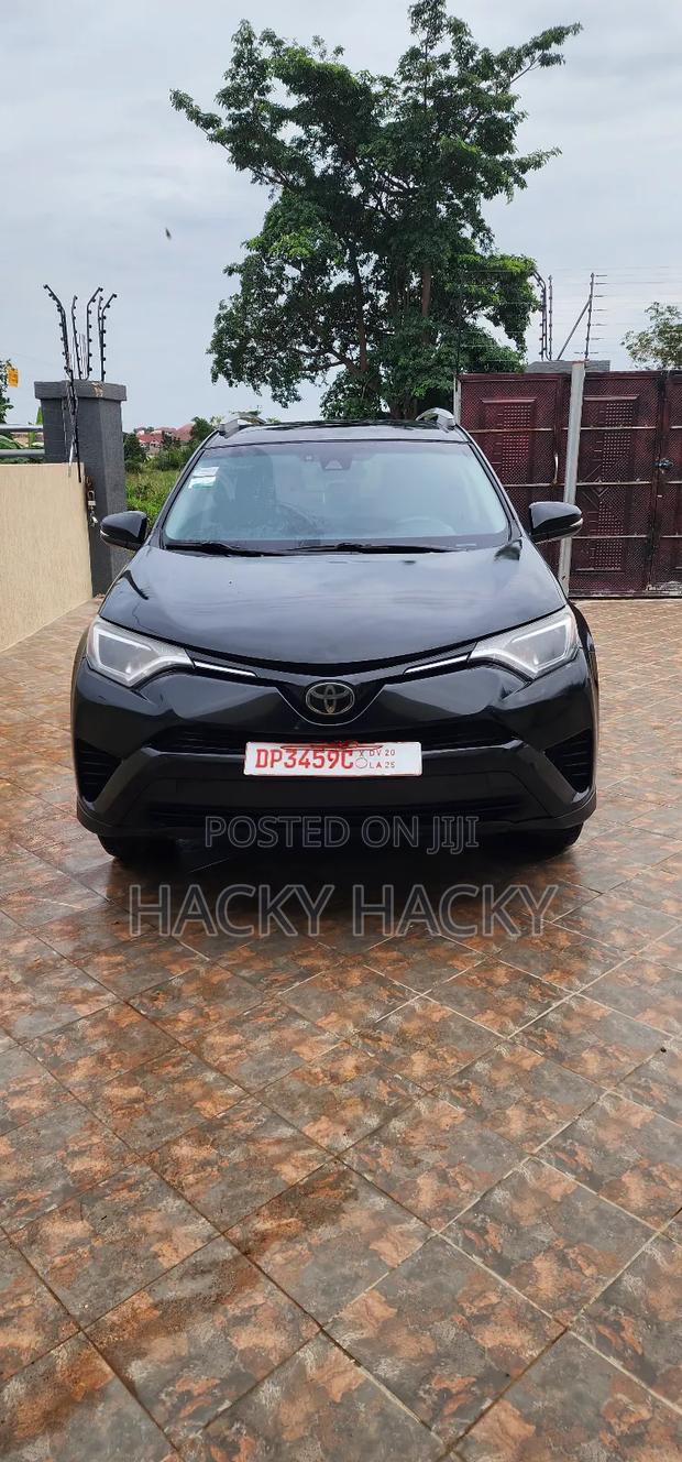 Toyota RAV4 LE 4dr SUV AWD (2.5L 4cyl 6A) 2018 Black