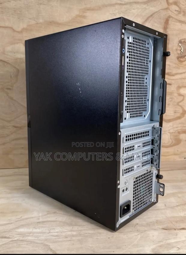 Desktop Computer Dell Vostro 3030 16GB Intel Core I7 SSD 512GB