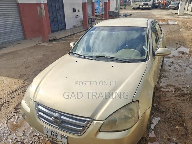 Nissan Altima 2006 Gold photo 4