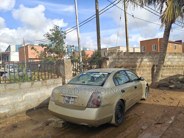 Nissan Altima 2006 Gold photo 5