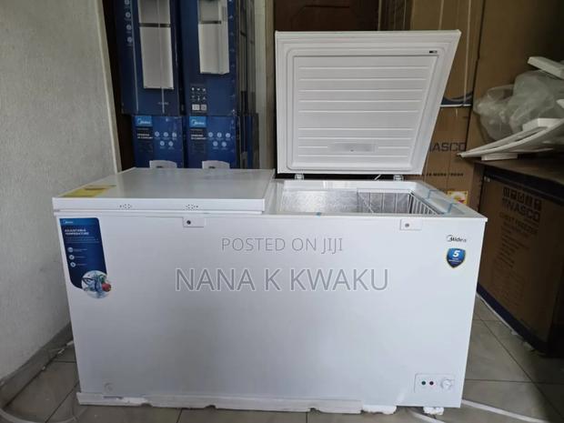 Midea 708liters Double Door Chest Freezer Available photo 2