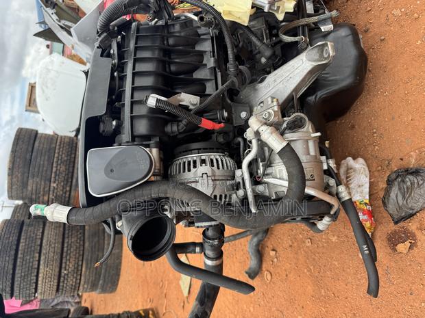 BMW 320i Engine and Gearbox