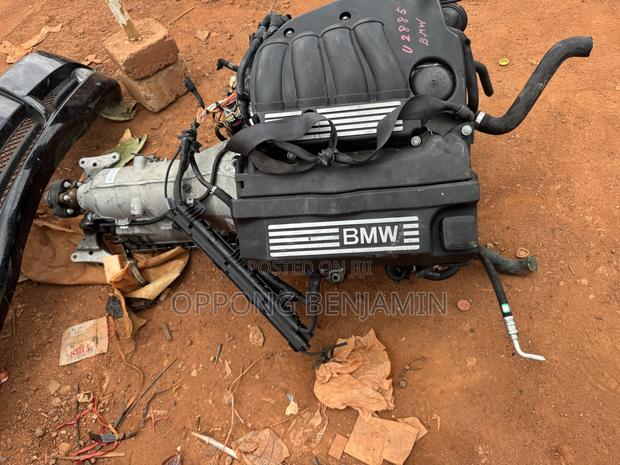 BMW 320i Engine and Gearbox