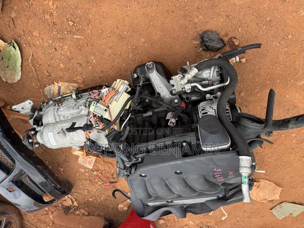 BMW 320i Engine and Gearbox