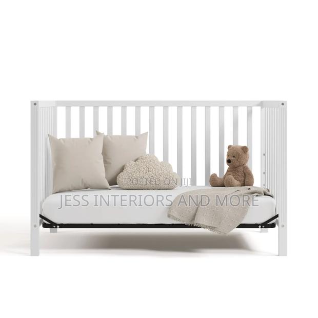Baby Crib - Convertible Full-Size Baby Crib photo 3