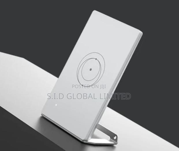 Starlink Mini Kit Portable Wifi Router · Photo 2