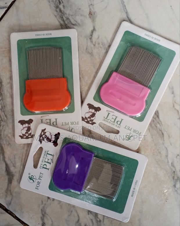 Lice Comb for Dogs · Photo 2