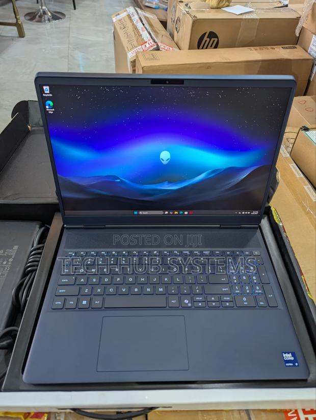 New Laptop Dell Alienware Aurora R16 32GB Intel Core Ultra 9 SSD 2T