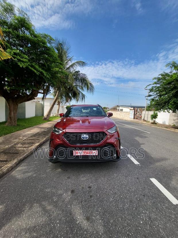 Toyota Highlander XSE 2021 Burgundy