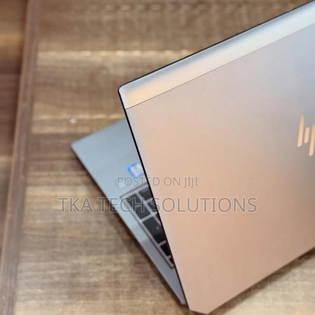 Laptop HP ZBook 15 G6 32GB Intel Xeon SSD 512GB photo 2