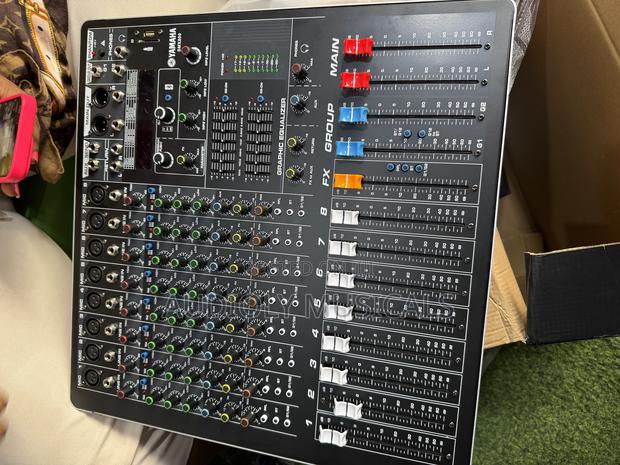 8-Channel SMX Mixer photo 2
