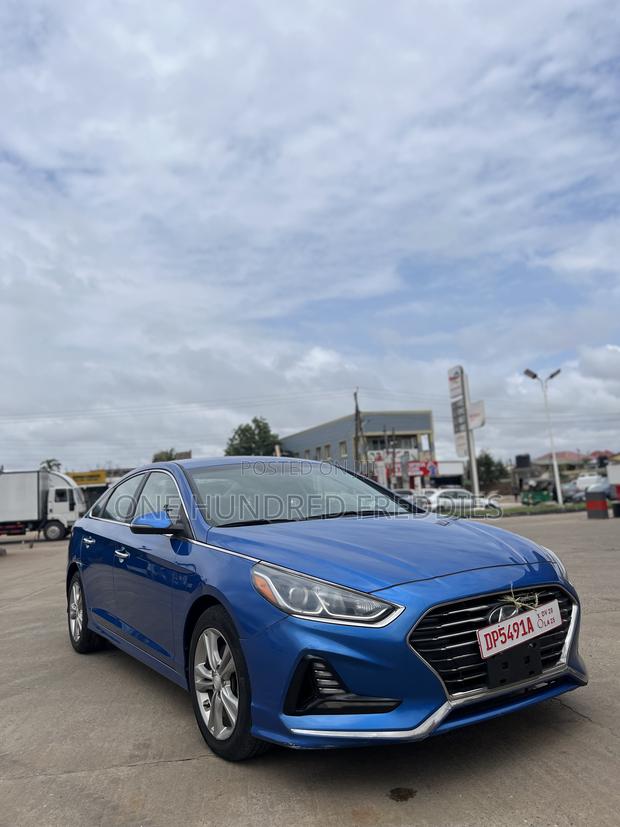 Hyundai Sonata SE 2018 Blue