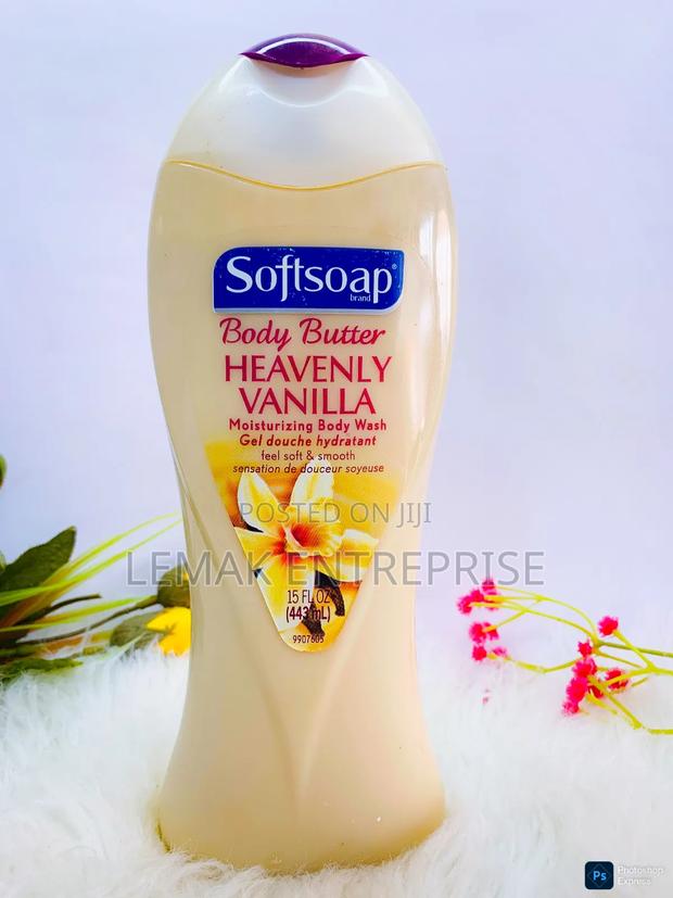 Softsoap Heavenly Vanilla Moisturizing Body Wash 443ml