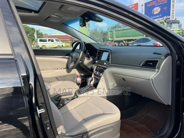 Hyundai Elantra SEL 2020 Black
