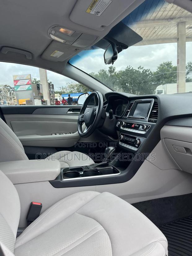 Hyundai Sonata SE 2018 Blue