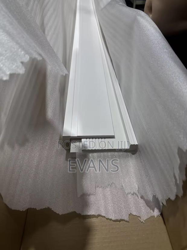 Pvc Skirtings · Photo 3