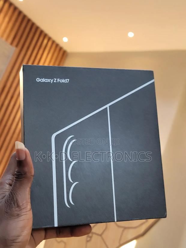 New Samsung Galaxy Z Fold7 256 GB Black