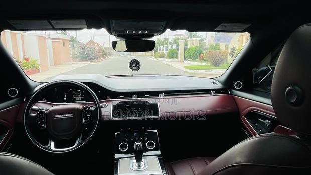 Land Rover Range Rover Evoque R-Dynamic SE AWD 2020 Gray photo 13