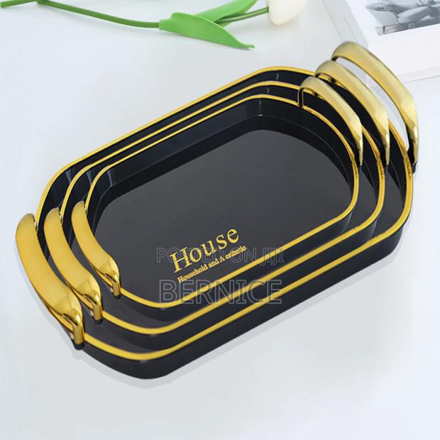 Elegant Multi-purpose Serving Tray photo 4
